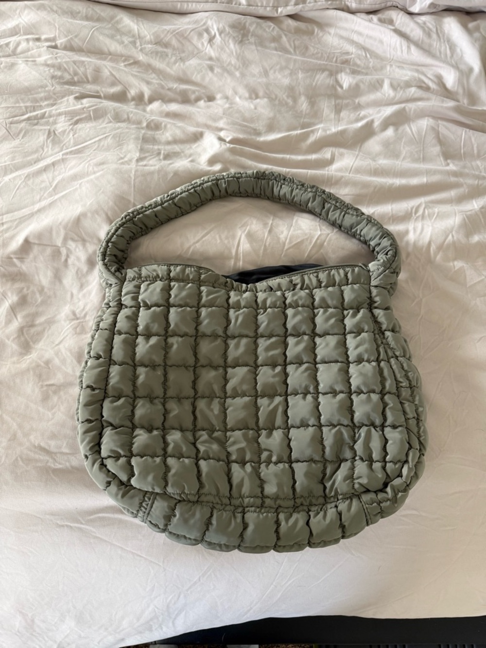 wild fable Quilted Shoulder Bag in Sage